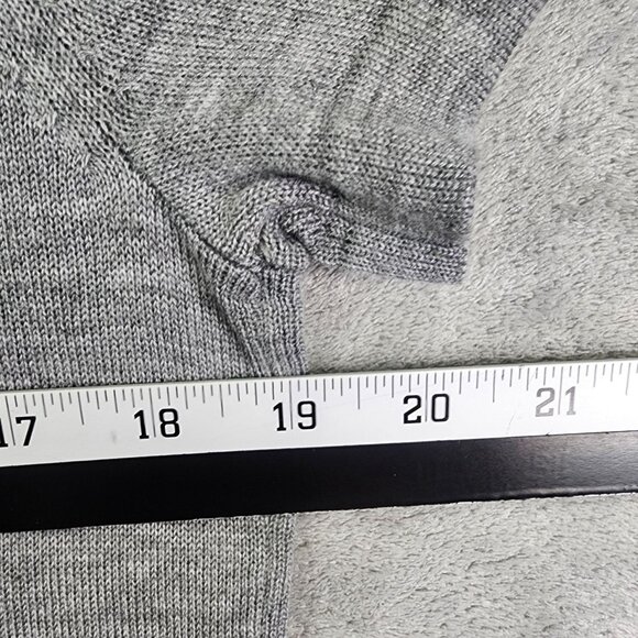 Women's Grey DKNY Acrylic Shirt Short Sleeve Crew Neck Size L - Picture 11 of 13